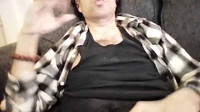 MarineSpun69's cam snapshot