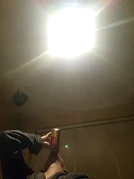 piercingpik's cam snapshot