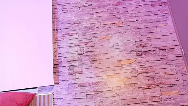 liz_monserrat_1's cam snapshot