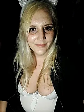 BecciDeluxe's cam snapshot