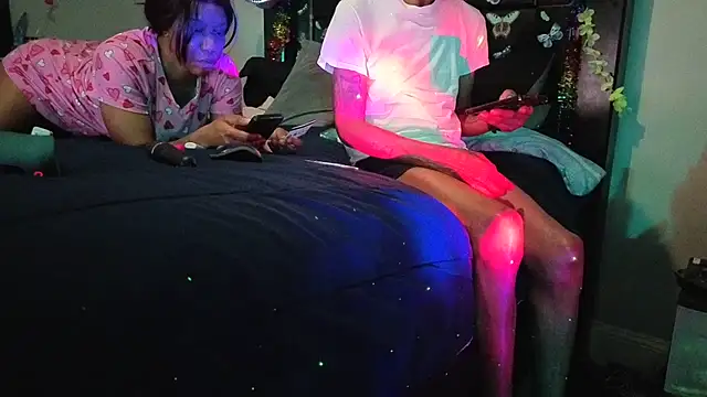 GOODIETIMES1's cam snapshot