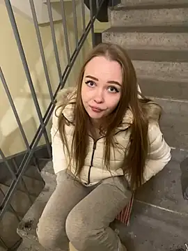 _Loveee_57's cam snapshot