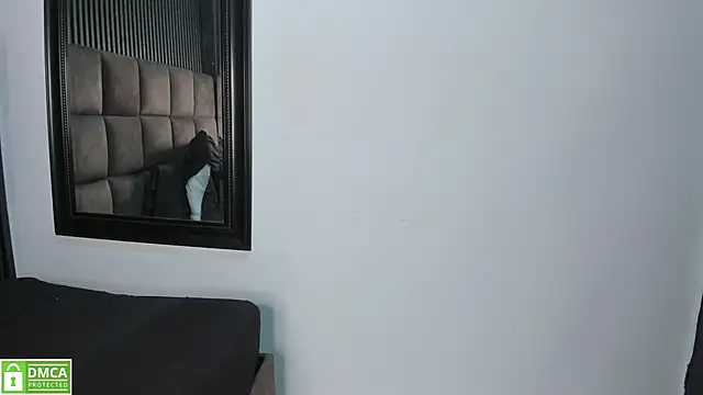 Ava_Bonny's cam snapshot