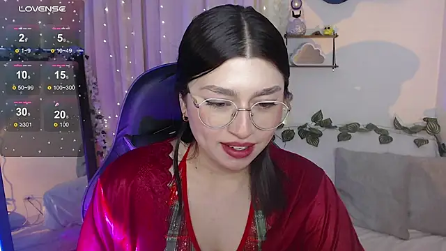 mily_thomson_b_'s cam snapshot