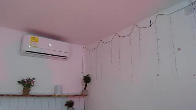 Emily_SoftSavage's cam snapshot