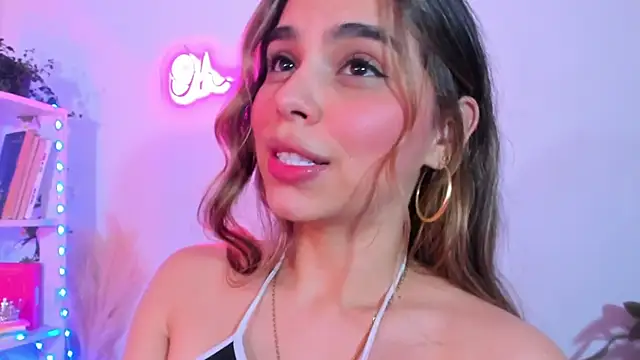 crisbell_lopez's cam snapshot