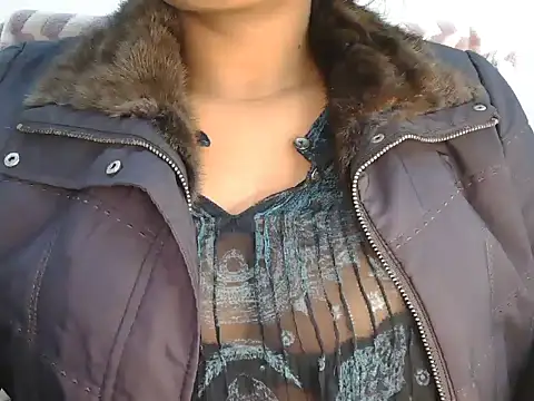 Cute_Vinni's cam snapshot