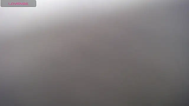 victoria_243's web cam