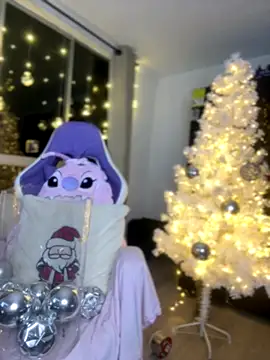 Stormi_Thompsonn_'s cam snapshot