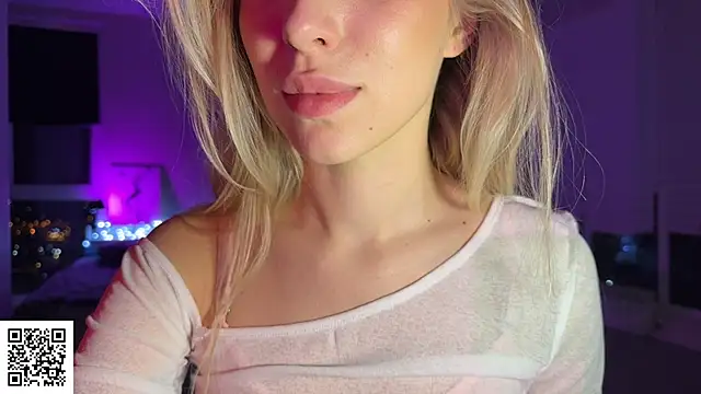 ElysiaXo's cam snapshot