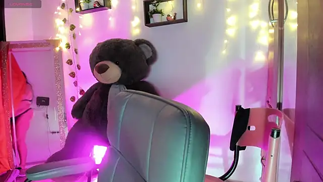 Gia_Nahomi's cam snapshot