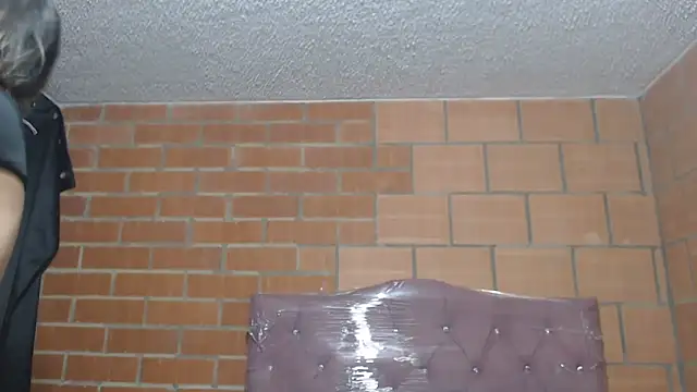 annie_clark2's cam snapshot