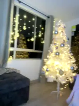 Stormi_Thompsonn_ live sex cam