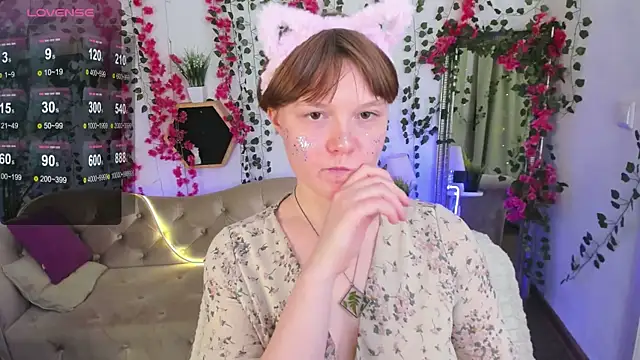 DreamyLuna live sex cam