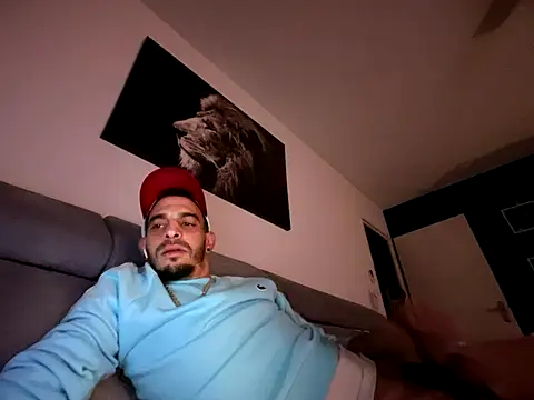 Rebeu313's cam snapshot