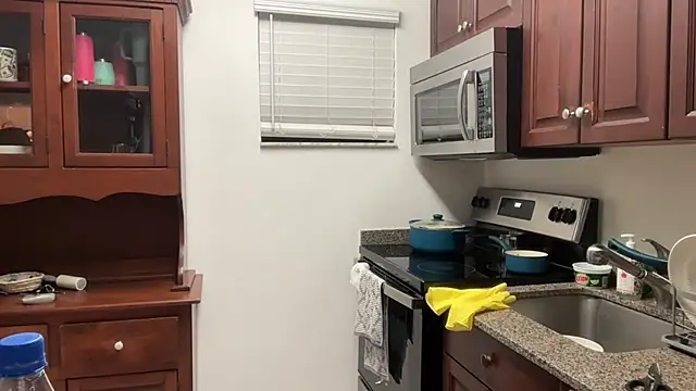 prettyykitty22's web cam