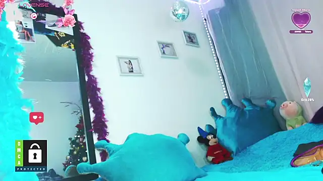 Abri_369's cam snapshot