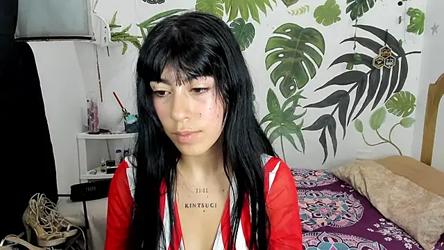 chaymae_nah_'s cam snapshot