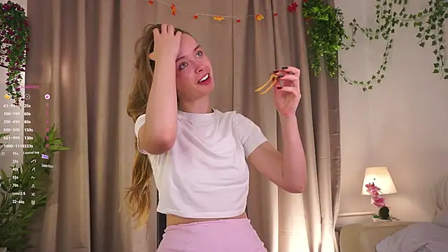 ShinyCharm's cam snapshot