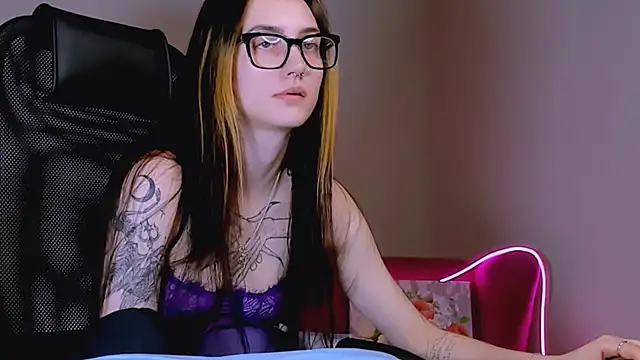 olivianorton live sex cam