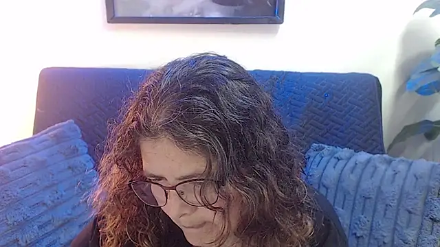 Linda_banks_'s cam snapshot