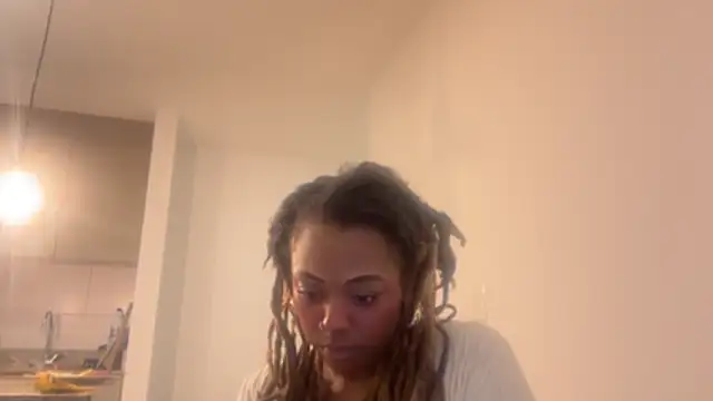 ChocolateCakeQueen's cam snapshot