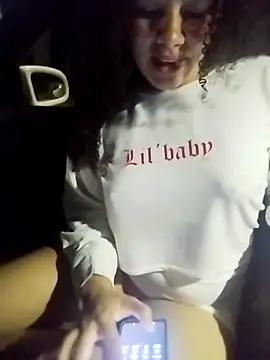 BRENDITAJARO live sex cam