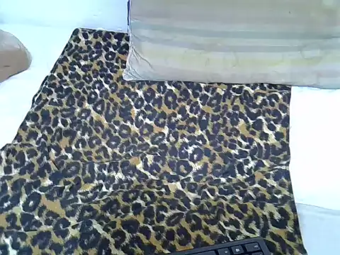 drowllie's cam snapshot