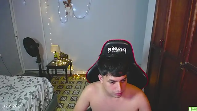 paul_crewe's cam snapshot