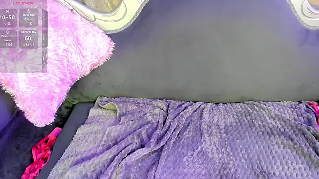 sydney_miller_'s cam snapshot