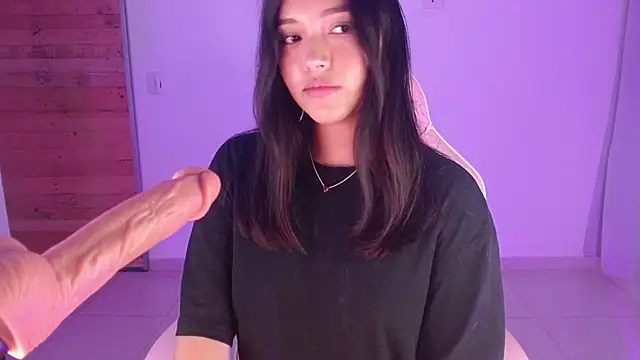 Moonbell_bell's cam snapshot