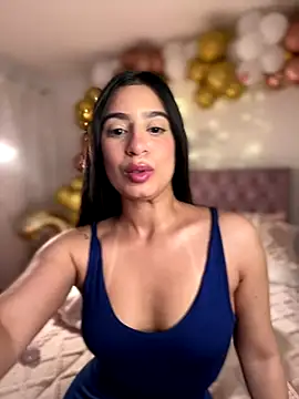 Samantha_e2's cam snapshot