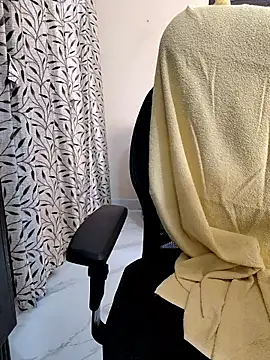 Hotgirlindian52's cam snapshot