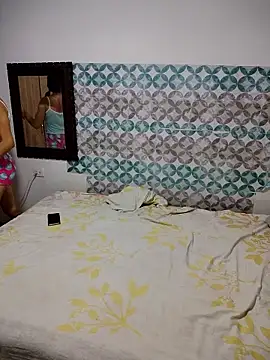 Lavinia_David's cam snapshot