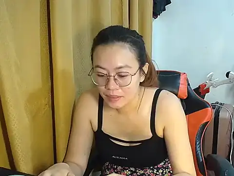 crizzybel's cam snapshot