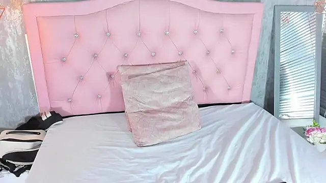 lissa_jhonsoon's cam snapshot