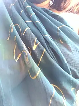 Cutee_Jaan live sex cam