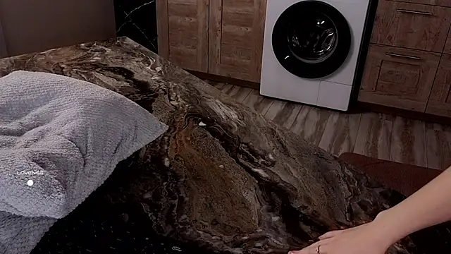 EarleneBrayton's cam snapshot