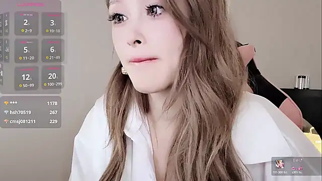 QiaoHui's cam snapshot