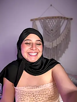 Naughty_arabs's cam snapshot