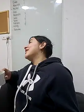 Amy_Ferreira's cam snapshot