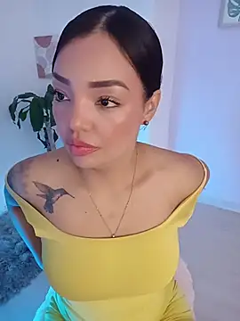 JennLeMoka's cam snapshot