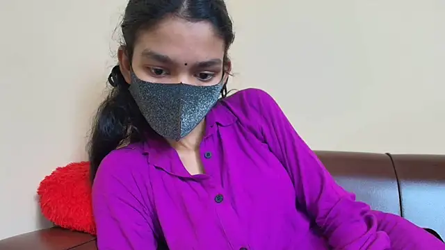 Sreya_'s cam snapshot