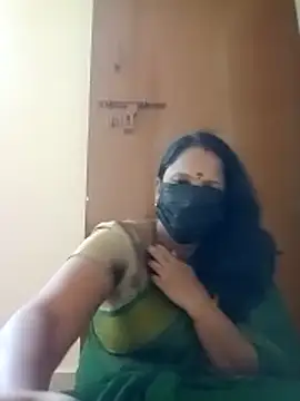 tamilammu1431's cam snapshot