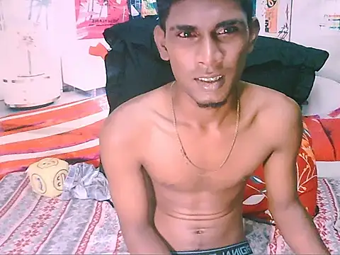 IndianThuggin live sex cam