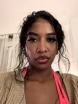 IamCrystal2's cam snapshot