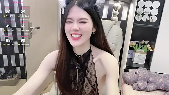 Yueyue-MM live sex cam