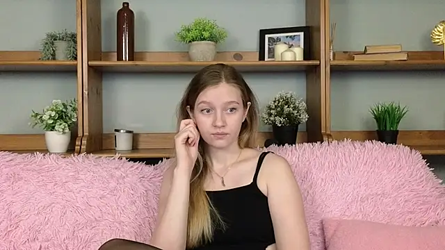 Ksuhesa's cam snapshot