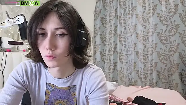 KawaiiNullify live sex cam