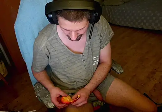 DirtyDaviid's cam snapshot